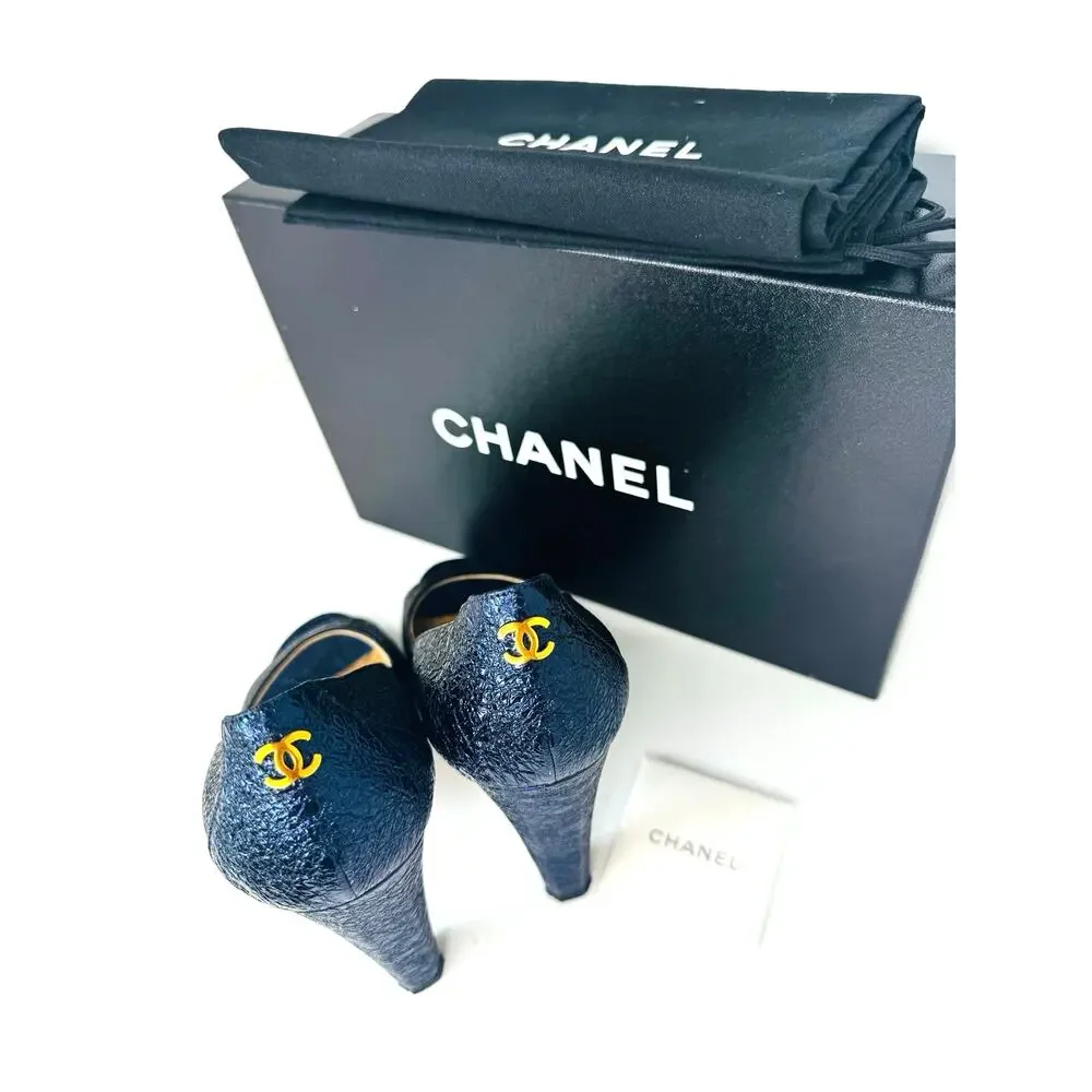 Chanel 2012 Metallic Navy CC Logo Embossed Peep Toe Heels EU 36